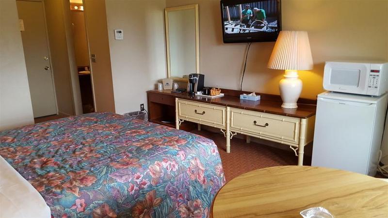 Knights Port Colborne Hotel Niagara